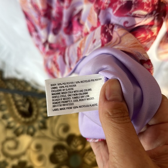 New Butterfly Lilly Dress Tiered Sleves - Picture 6 of 6